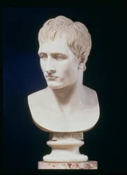 Napóleon Bonaparte portrémellszobra